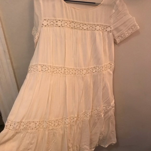 Alice & uo. Pilgrim style short dress ~ Cream - Picture 4 of 5
